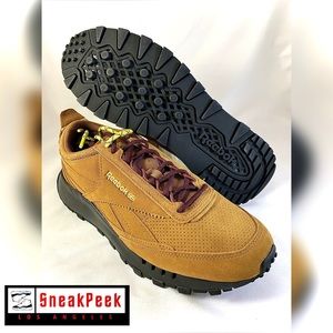 Reebok CL Legacy x Sneakersnstuff SNS